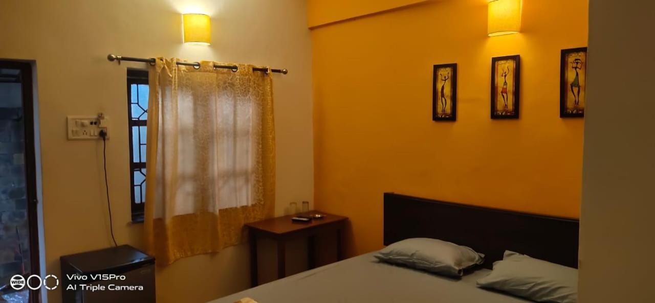 Hill View Guest House Anjuna Bagian luar foto