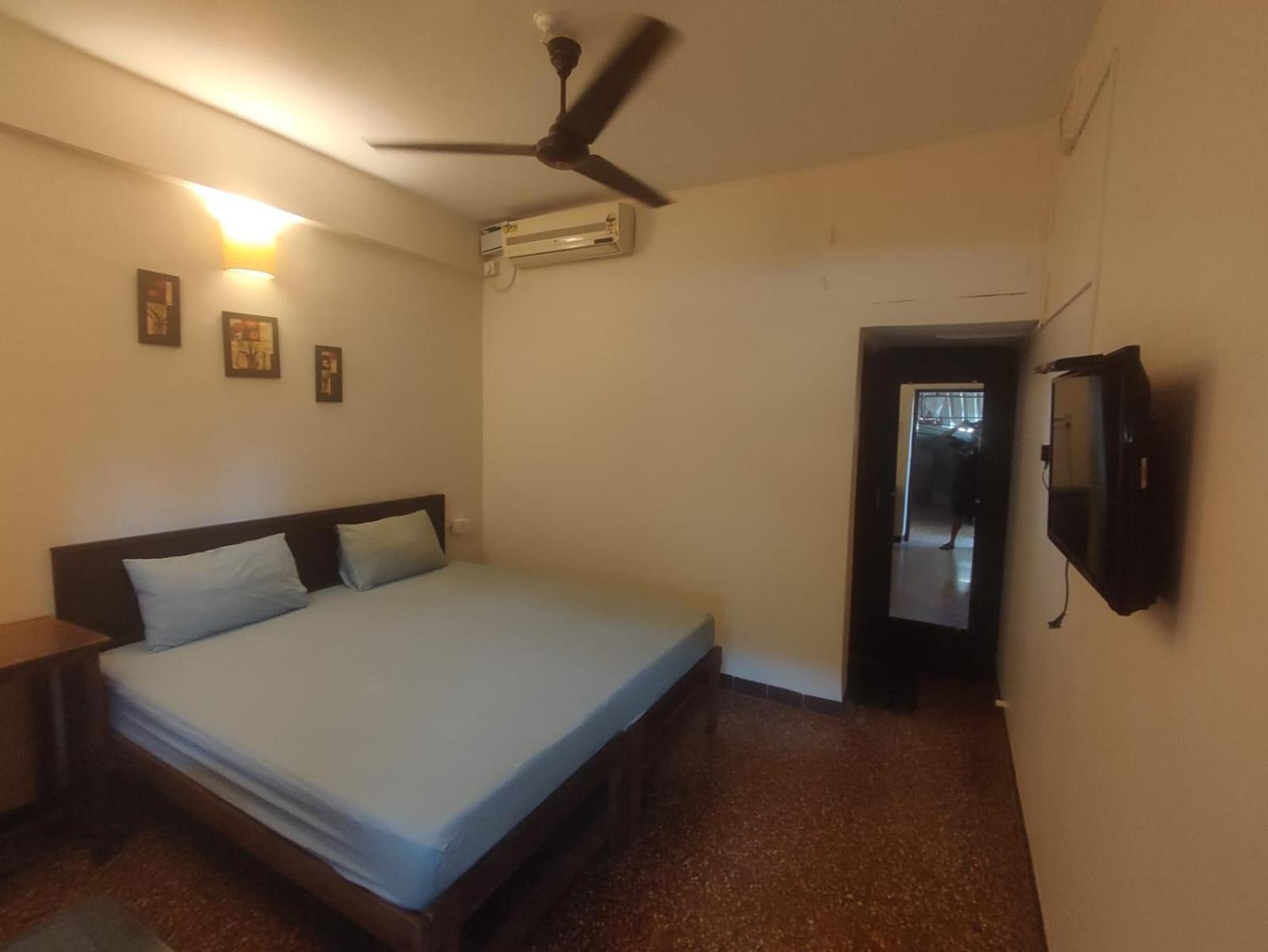 Hill View Guest House Anjuna Bagian luar foto